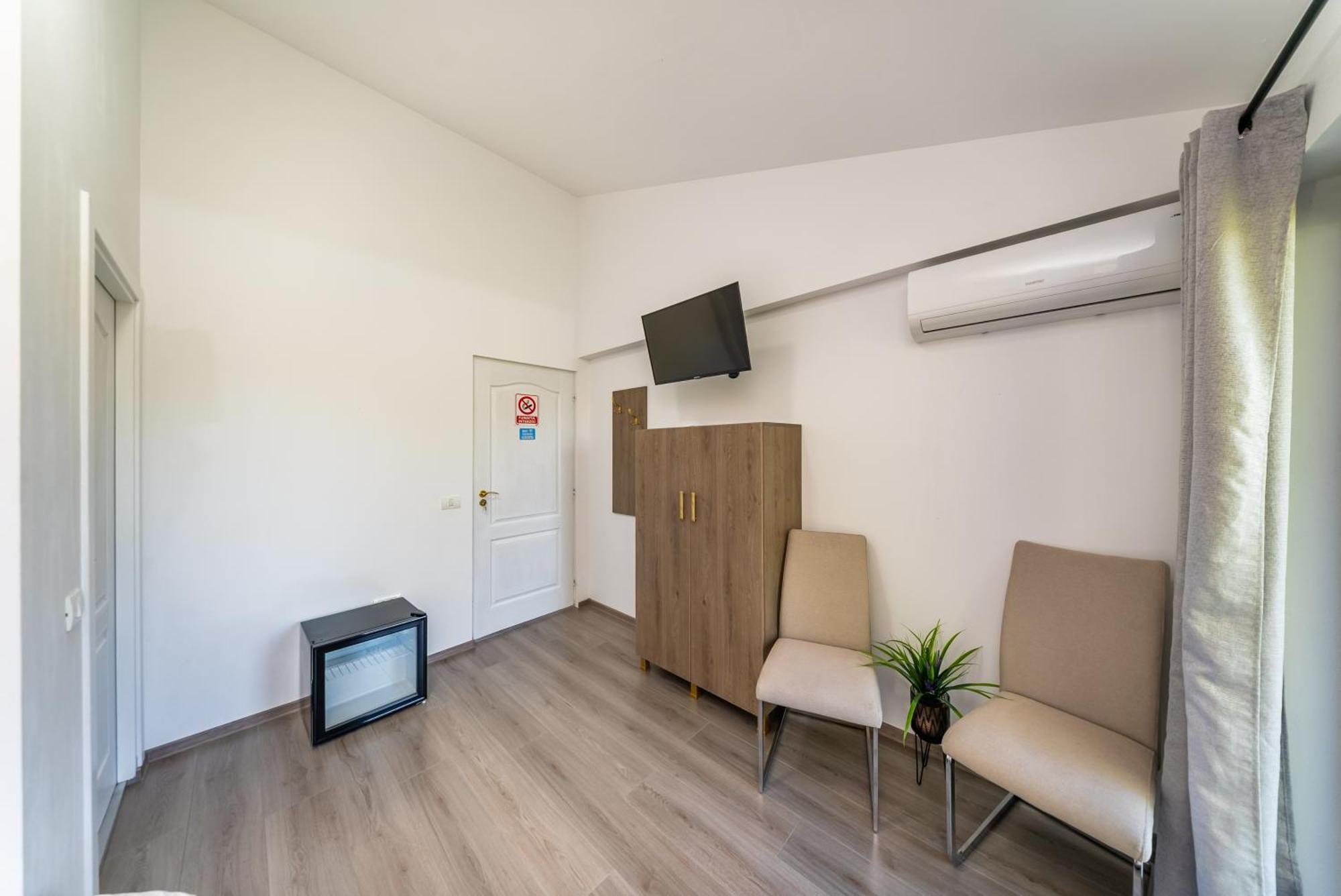 La Casa Blanca Apartment Vladimirescu Exterior photo